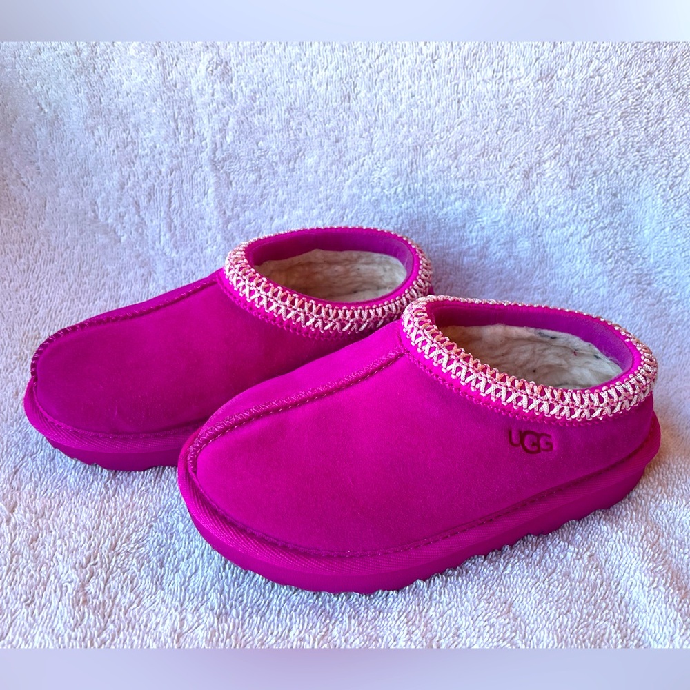 UGG EUC Tasman II Slipper, Rock Rose, Little Kids, Size 10